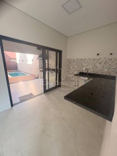 Casa de Condomínio Para Vender com 3 quartos 1 suíte - Condomínio Vale Azul - Bairro Colina Santa Mônica - Votorantim
