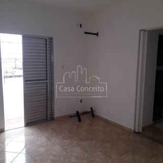 Sobrado Para Vender com 3 quartos 1 suíte no Bairro Jardim Nilton Torres em Sorocaba
