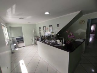 Imóvel Comercial Para Vender na Avenida Itavuvu em Sorocaba - Estrutura para Clínicas e Comércio