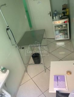 Imóvel Comercial Para Vender na Avenida Itavuvu em Sorocaba - Estrutura para Clínicas e Comércio
