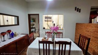 Casa Para Vender com 3 quartos 1 suíte no Bairro Vila Trujillo em Sorocaba