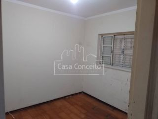 Casa de Vila Para Vender com 3 quartos 1 suíte no Bairro Parque São Bento em Sorocaba