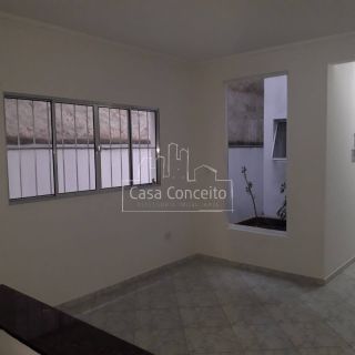 Sobrado Para Alugar com 3 quartos 1 suíte no Bairro Jardim Nilton Torres em Sorocaba