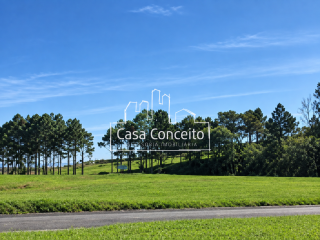Lote / Terreno Comercial Para Vender no Bairro Itavuvu em Sorocaba