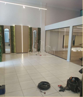 Prédio / Edifício Inteiro Comercial Para Alugar com 3 quartos no Bairro Jardim Portobello em Sorocaba