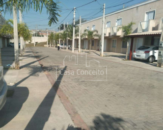 2 Casas de Condomínio Para Vender com 2 quartos - Condomínio Villa Florença - no bairro Vila Mineirão em Sorocaba