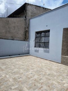 Casa Para Vender com 2 quartos 1 suíte no Bairro Wanel Ville em Sorocaba