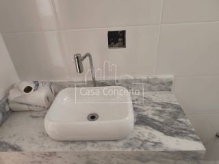 Casa Para Vender com 2 quartos 1 suíte no Bairro Wanel Ville em Sorocaba