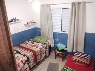 Casa de Vila Para Vender com 3 quartos 1 suítes no Bairro Além Linha em Sorocaba