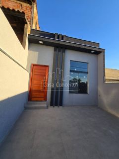 Casa Para Vender com 2 quartos 1 suíte no Bairro Parque São Bento em Sorocaba