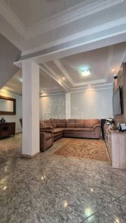 Casa Para Vender com 3 quartos 2 suítes no Bairro Jardim Sorocaba Park em Sorocaba
