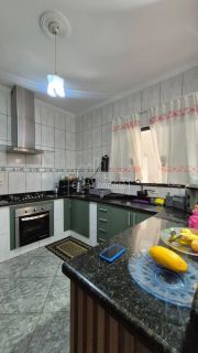 Casa Para Vender com 3 quartos 2 suítes no Bairro Jardim Sorocaba Park em Sorocaba