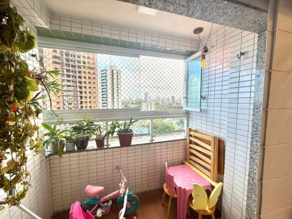 Apartamento Para Vender com 4 quartos 1 suítes no bairro Torreão em Recife