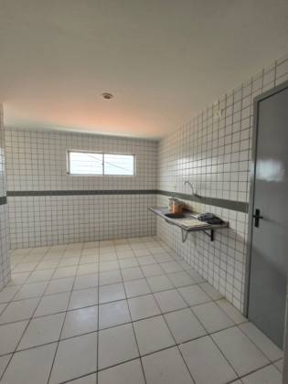 APARTAMENTO COM 4 QTOS, SENDO 2 SUÍTES, NO JANGA!