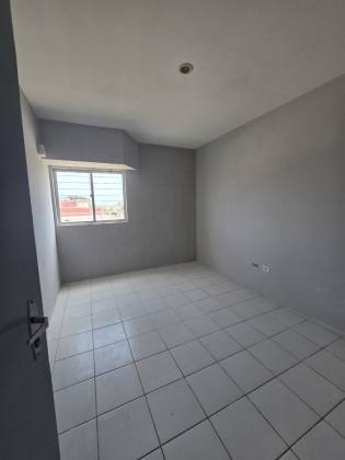 APARTAMENTO COM 4 QTOS, SENDO 2 SUÍTES, NO JANGA!