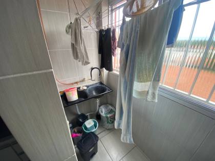 APARTAMENTO COM 2 QTOS, PERTO DA AV. PRINCIPAL DO JANGA!