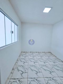 CASA SOLTA COM 3 QTOS, SENDO 1 SUÍTE, EM RIO DOCE/OLINDA!