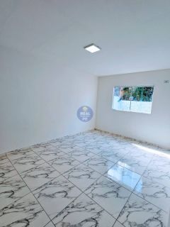 CASA SOLTA COM 3 QTOS, SENDO 1 SUÍTE, EM RIO DOCE/OLINDA!