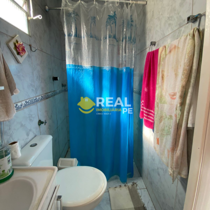 CASA SOLTA COM 3 QTOS, SENDO 1 SUÍTE, EM PAU AMARELO!