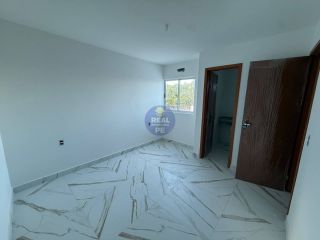 CASA DUPLEX COM 3 QTOS, SENDO 1 SUÍTE, EM BAIRRO NOVO/OLINDA!