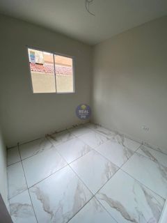 CASA PRIVÊ COM PLAYGROUND E 2 QTOS, EM PAU AMARELO!