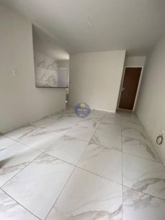 CASA PRIVÊ COM PLAYGROUND E 2 QTOS, EM PAU AMARELO!