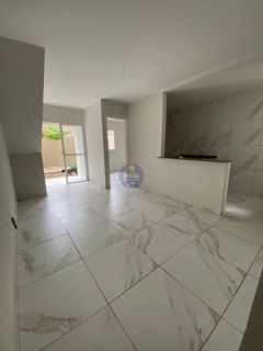 CASA PRIVÊ COM PLAYGROUND E 2 QTOS, EM PAU AMARELO!