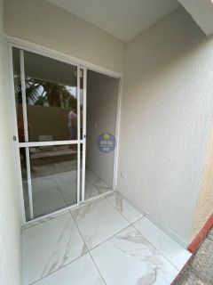 CASA PRIVÊ COM PLAYGROUND E 2 QTOS, EM PAU AMARELO!