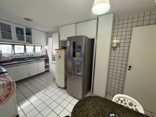APARTAMENTO EM ÓTIMA LOCALIZAÇÃO NO ROSARINHO!