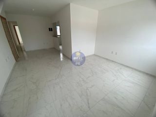 CASA PRIVÊ COM 3 QTOS, SENDO 2 SUÍTES, NO JANGA!