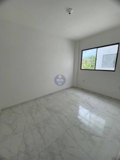 CASA PRIVÊ COM 3 QTOS, SENDO 2 SUÍTES, NO JANGA!