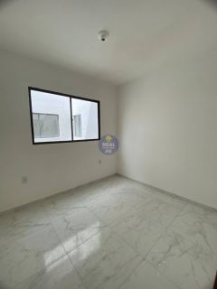 CASA PRIVÊ COM 3 QTOS, SENDO 2 SUÍTES, NO JANGA!