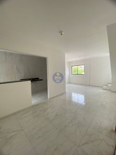 CASA PRIVÊ COM 3 QTOS, SENDO 2 SUÍTES, NO JANGA!