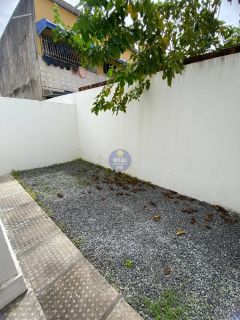 CASA PRIVÊ COM 3 QTOS, SENDO 2 SUÍTES, NO JANGA!