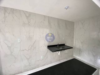 CASA PRIVÊ COM 3 QTOS, SENDO 2 SUÍTES, NO JANGA!