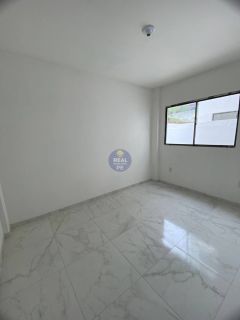 CASA PRIVÊ COM 3 QTOS, SENDO 2 SUÍTES, NO JANGA!