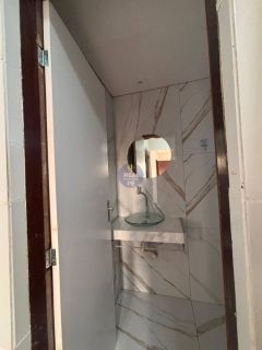 4 CASAS COM ENTRADAS INDIVIDUAIS, EM PAU AMARELO!