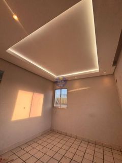 4 CASAS COM ENTRADAS INDIVIDUAIS, EM PAU AMARELO!