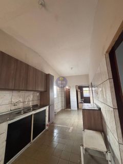 4 CASAS COM ENTRADAS INDIVIDUAIS, EM PAU AMARELO!