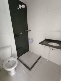 CASA TRIPLEX, 3 QTOS, SENDO 2 SUÍTES, NO JANGA!