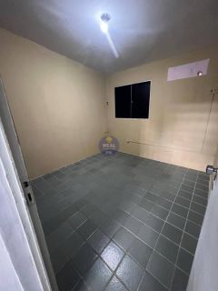 CASA COM 3 QTOS, ÓTIMA LOCALIZAÇÃO EM NOSSA SRA. DO Ó!