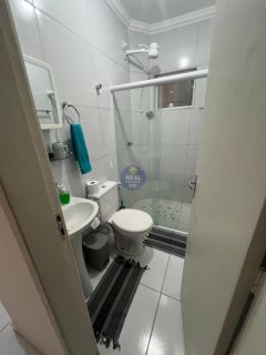 Casa com 03 quartos e 02 suítes no bairro de Pau Amarelo em Paulista