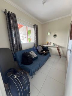 Casa com 03 quartos e 02 suítes no bairro de Pau Amarelo em Paulista