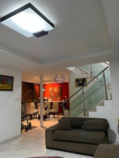 Casa Para Vender com 06 quartos, 04 suítes no bairro do Janga em Paulista