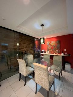 Casa Para Vender com 06 quartos, 04 suítes no bairro do Janga em Paulista