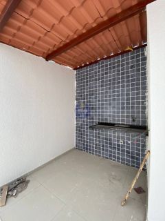 CASA COM ENTRADA INDIVIDUAL E 3 QTOS, NO JANGA!