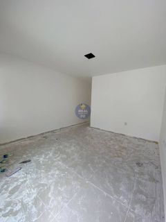 CASA COM ENTRADA INDIVIDUAL E 3 QTOS, NO JANGA!