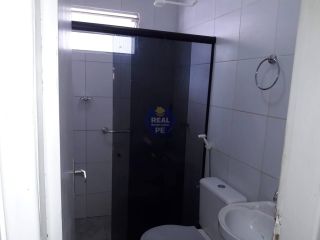 CASA SOLTA EM ÓTIMA LOCALIZAÇÃO, EM PAU AMARELO!