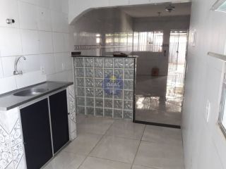 CASA SOLTA EM ÓTIMA LOCALIZAÇÃO, EM PAU AMARELO!