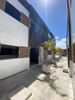 CASA PRIVÊ COM ENERGIA SOLAR E ÁREA DE LAZER COM PISCINA NO JANGA!